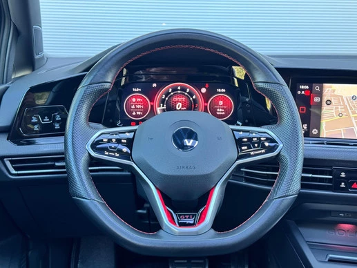 Volkswagen Golf - Afbeelding 15 van 23