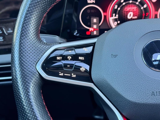 Volkswagen Golf - Afbeelding 16 van 23