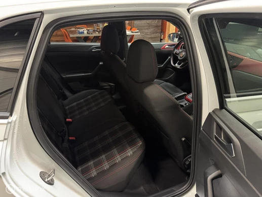 Volkswagen Polo - Afbeelding 21 van 27
