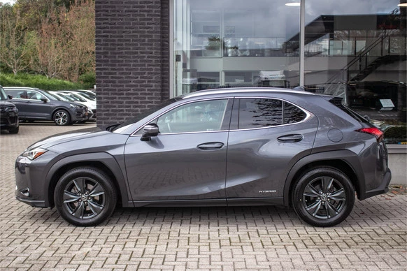 Lexus UX - Afbeelding 2 van 30