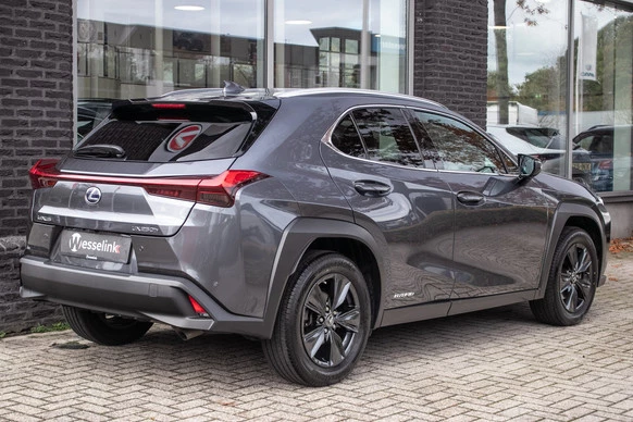 Lexus UX - Afbeelding 3 van 30