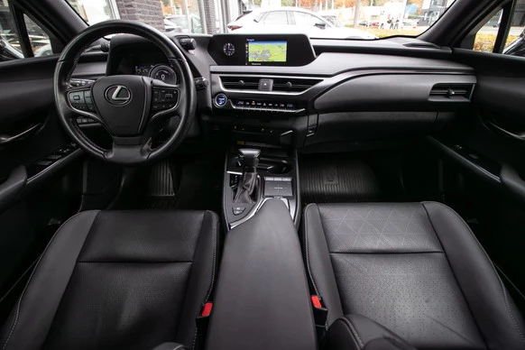 Lexus UX - Afbeelding 14 van 30