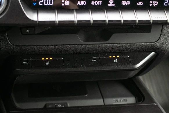 Lexus UX - Afbeelding 23 van 30