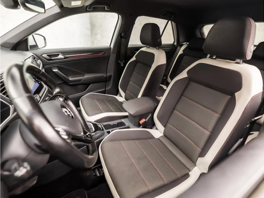 Volkswagen T-Roc - Afbeelding 17 van 30