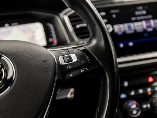 Volkswagen T-Roc - Afbeelding 22 van 30