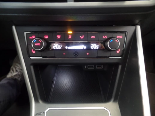 Volkswagen Polo - Afbeelding 26 van 30