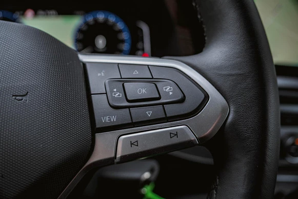 Volkswagen Caravelle - Afbeelding 13 van 30