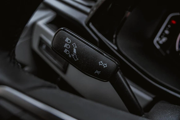 Volkswagen Caravelle - Afbeelding 14 van 30