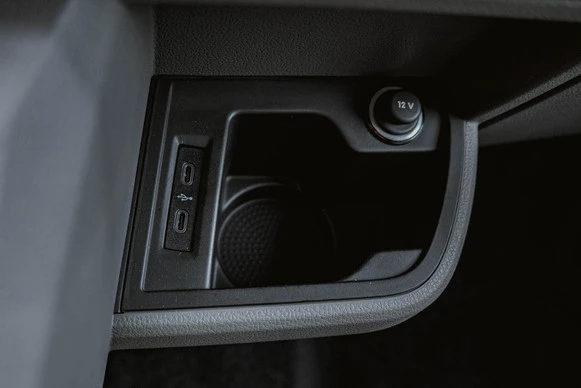 Volkswagen Caravelle - Afbeelding 21 van 30