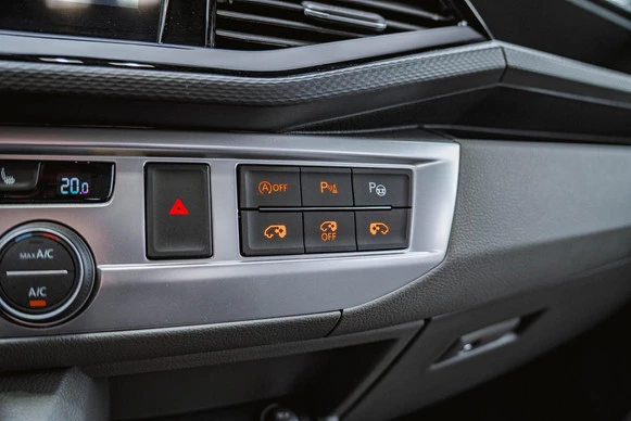 Volkswagen Caravelle - Afbeelding 23 van 30