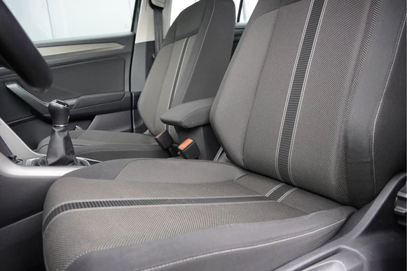 Volkswagen T-Roc - Afbeelding 10 van 17