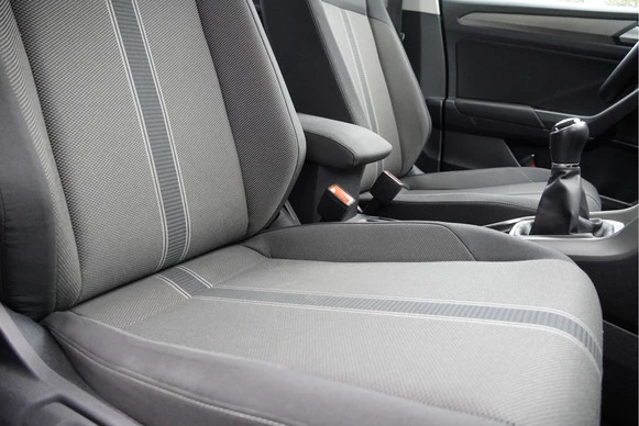 Volkswagen T-Roc - Afbeelding 16 van 17