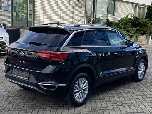 Volkswagen T-Roc - Afbeelding 7 van 30