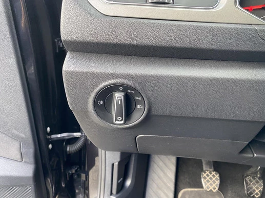 Volkswagen T-Roc - Afbeelding 21 van 30