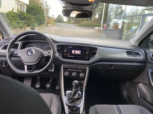 Volkswagen T-Roc - Afbeelding 29 van 30