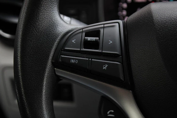 Suzuki Ignis - Afbeelding 24 van 30