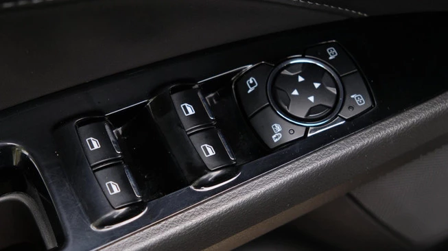 Ford Mondeo - Afbeelding 16 van 30