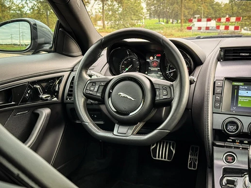Jaguar F-Type - Afbeelding 8 van 30