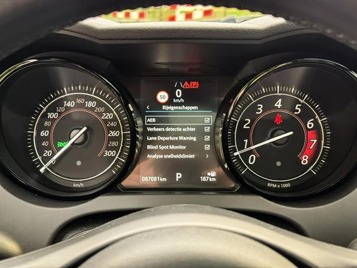 Jaguar F-Type - Afbeelding 10 van 30