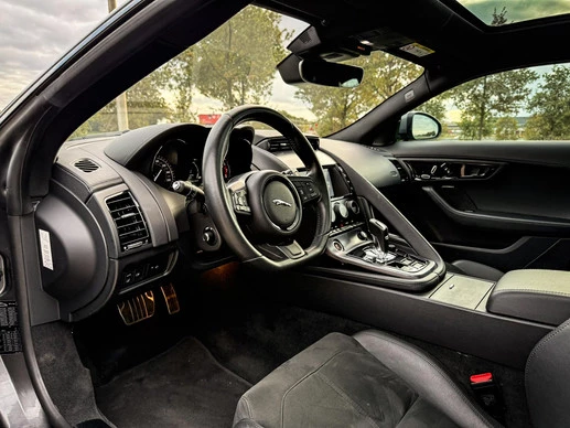 Jaguar F-Type - Afbeelding 15 van 30