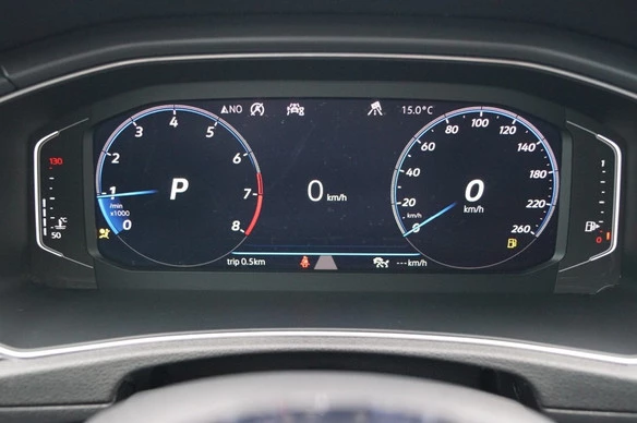 Volkswagen T-Roc - Afbeelding 24 van 30