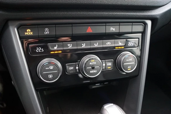 Volkswagen T-Roc - Afbeelding 26 van 30