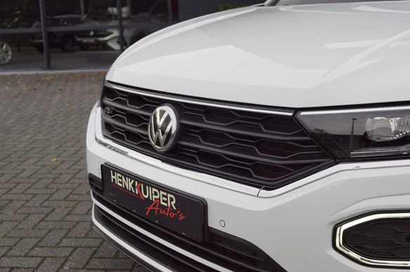 Volkswagen T-Roc - Afbeelding 28 van 30