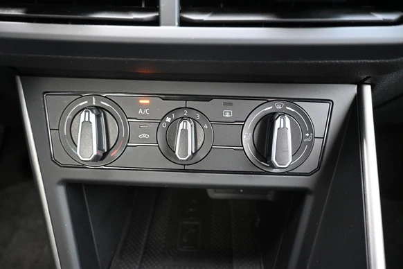 Volkswagen Polo - Afbeelding 14 van 30