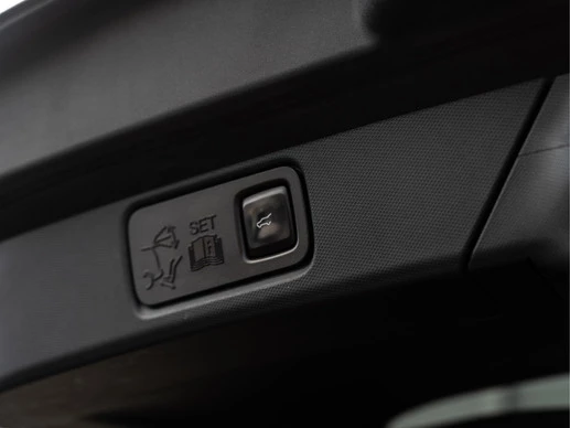 Ford Mustang Mach-E - Afbeelding 17 van 30