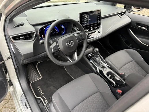 Toyota Corolla - Afbeelding 27 van 30
