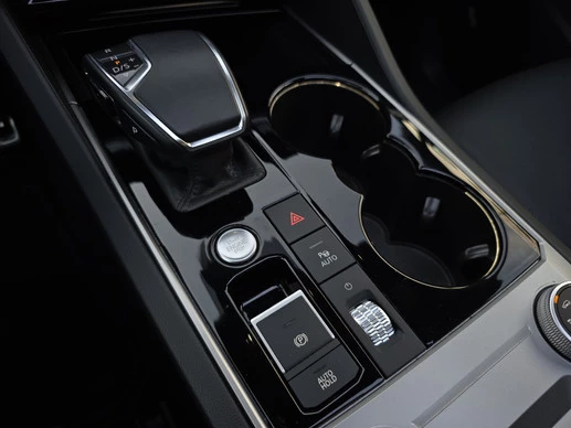 Volkswagen Touareg - Afbeelding 4 van 30