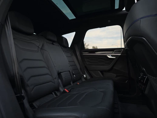 Volkswagen Touareg - Afbeelding 14 van 30
