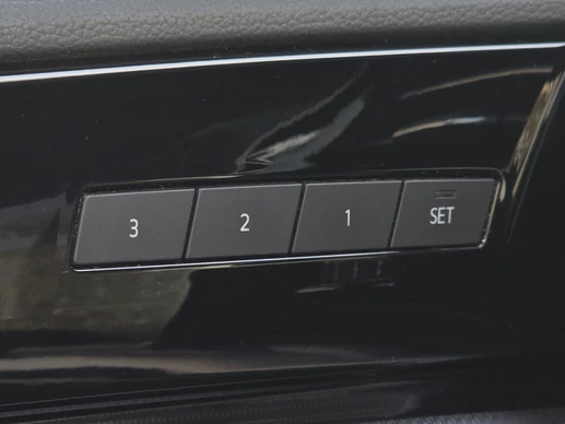 Volkswagen Touareg - Afbeelding 18 van 30