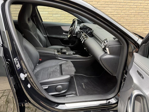 Mercedes-Benz A-Klasse - Afbeelding 17 van 30