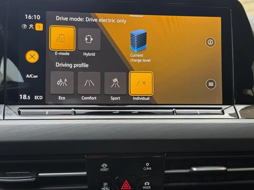Volkswagen Golf - Afbeelding 12 van 30