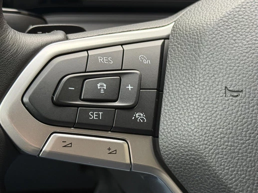 Volkswagen Golf - Afbeelding 25 van 30
