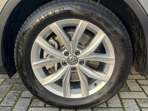 Volkswagen Tiguan - Afbeelding 22 van 24