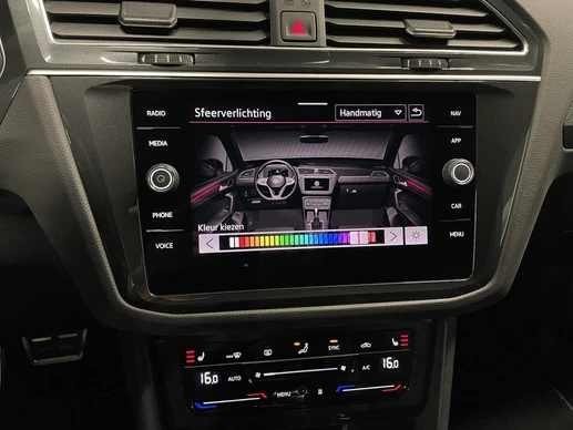 Volkswagen Tiguan - Afbeelding 15 van 30