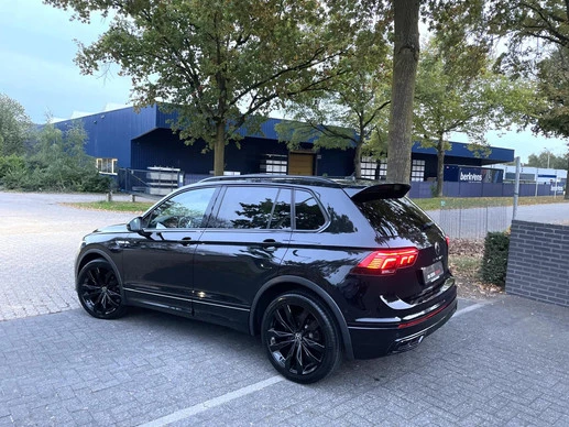 Volkswagen Tiguan - Afbeelding 23 van 30