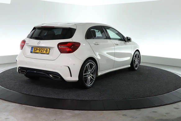 Mercedes-Benz A-Klasse - Afbeelding 2 van 30