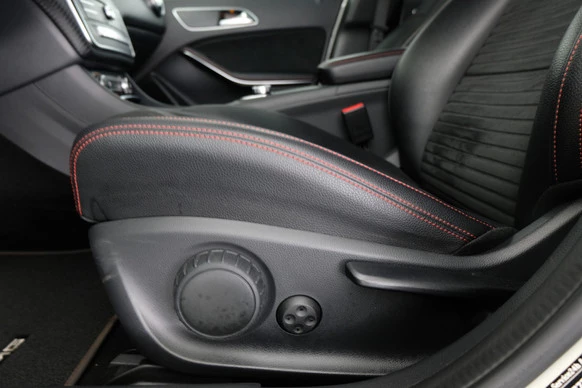 Mercedes-Benz A-Klasse - Afbeelding 25 van 30