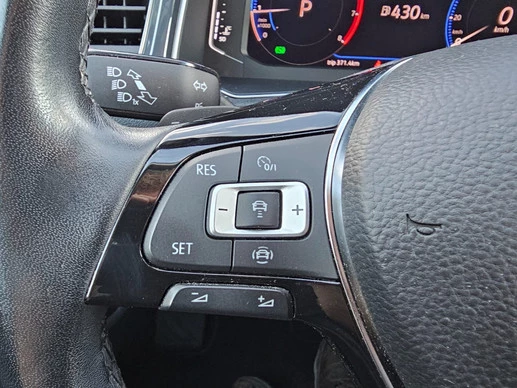 Volkswagen T-Roc - Afbeelding 10 van 30