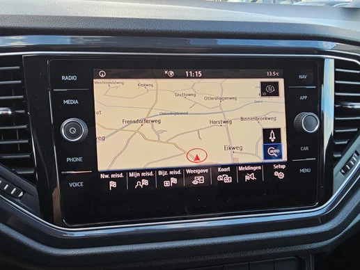 Volkswagen T-Roc - Afbeelding 26 van 30