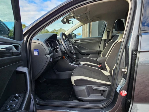 Volkswagen T-Roc - Afbeelding 30 van 30