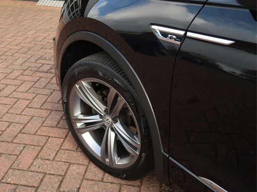 Volkswagen Tiguan - Afbeelding 10 van 30