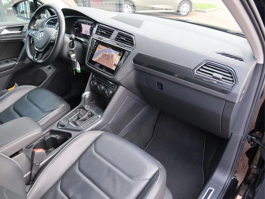 Volkswagen Tiguan - Afbeelding 12 van 30