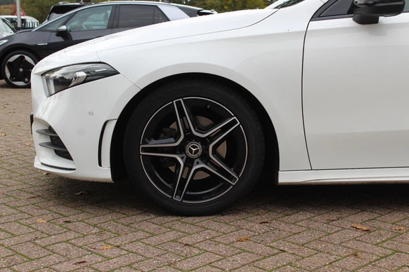 Mercedes-Benz A-Klasse - Afbeelding 14 van 28