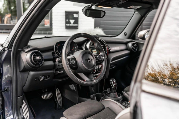 MINI Cooper - Afbeelding 21 van 30