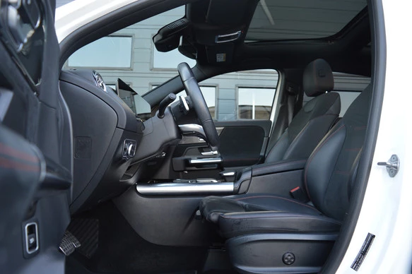 Mercedes-Benz GLA - Afbeelding 8 van 30