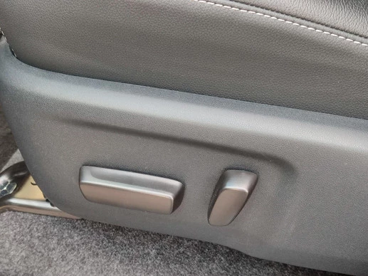 Toyota Hilux - Afbeelding 10 van 30